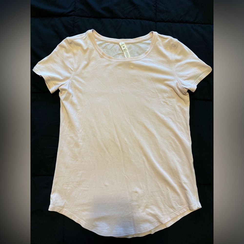 Lululemon Women's Light Pink Boat Neck Short Sleeve Tee - Women’s Size 2